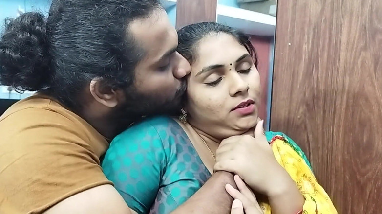 Vaigavarun45: Mallu boss має гарячий секс з покоївкою
