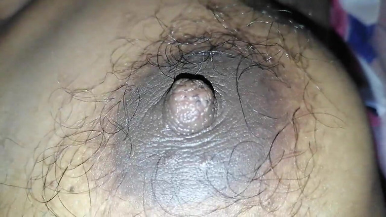 Sweety In Bed: 18+ Asyalı Hintli karımın süper vücutlu ateşli sıkı amcıklı üvey kız...