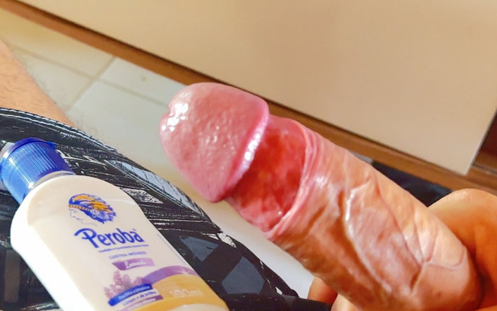 DaddyDoted: Extreme Detachment of Phimosis with Natural Oil