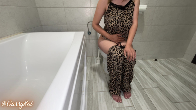 GassyKat: Les toilettes quotidiennes, épisode 24