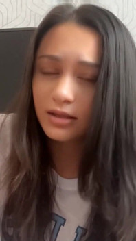Apa yang harus dilakukan jika pacar Anda memiliki bau yang tidak sedap dari vagina?