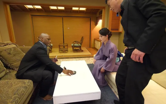 Japornxxx: Yakuza Woman Mina Asahi Interracial Double Penetration!
