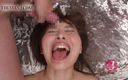 Asian happy ending: Une jolie Japonaise se fait baiser et facialiser