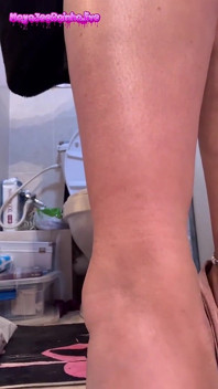 BBW in Fur Coat and Gold Heels: Brazilian Goddess Breaks New Toilet with Gassy Egg Plops