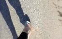 Ellys: Seksowne nogi chodzenie na wysokich obcasach