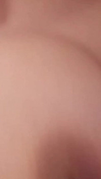 Saya mahu pancut membantu saya, saya berasa miang mandi bersendirian