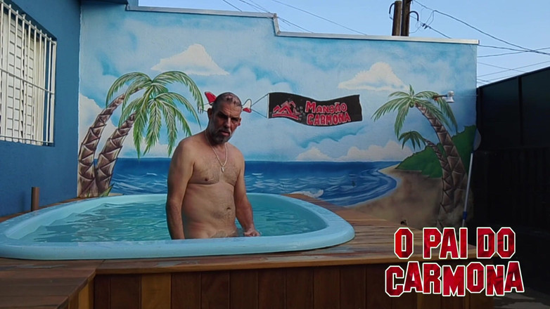 Carmona's father: Опайдокармона наслаждается бассейном и хочет трахнуть задницу