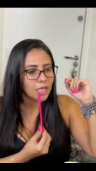 Sexy učitelka dává soukromou třídu