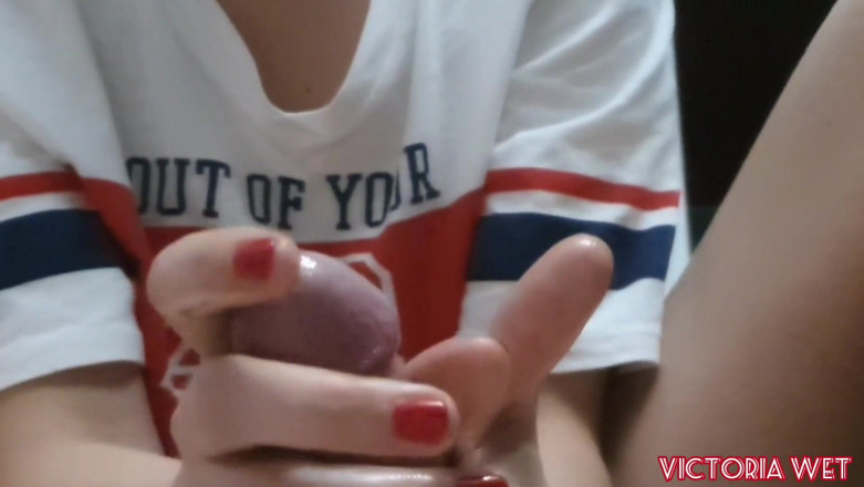 Victoria wet: Interesting handjob with cum