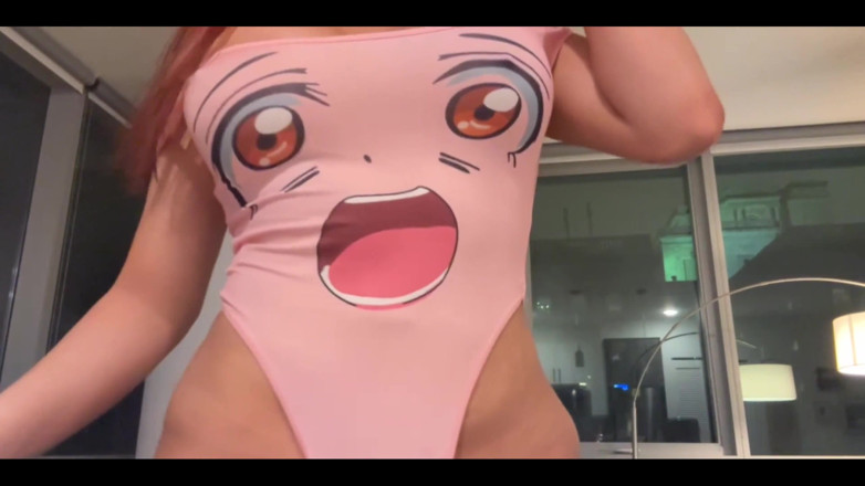 Jayla Cuateco: Transsexual conversando e fazendo perguntas pessoais enquanto provoca o usuário...