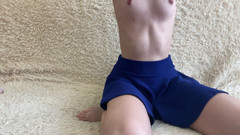 Alexa Holly: Sexy holka v sexy prádle se hladí a užívá si