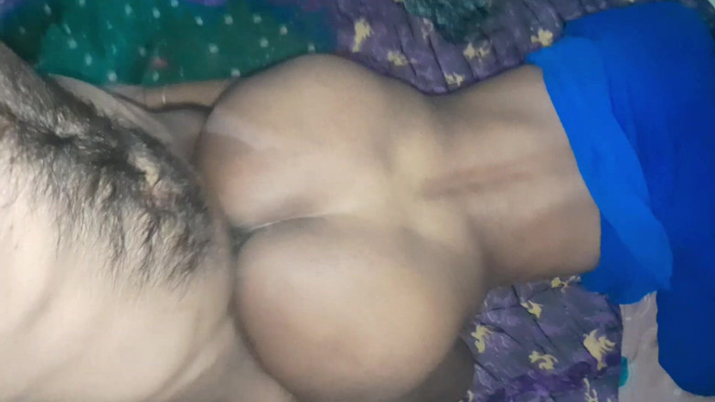 xxxking: Романтический трах индийской женщины дези - полное видео