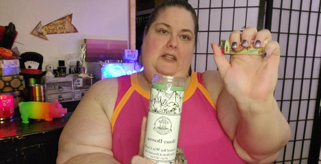 Kitty Delgato: Staň se mým prasátkem otrokem pro tlusté