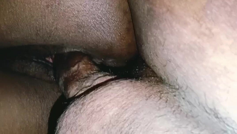 Xhtad studio: Primo piano figa pelosa scopata e sborrata dentro