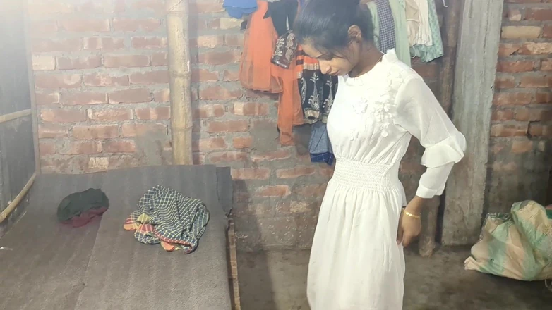 Easypron: Indian Village Hot Girls Pronita Sex with His Husband in...