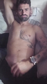 बिस्तर में हस्तमैथुन