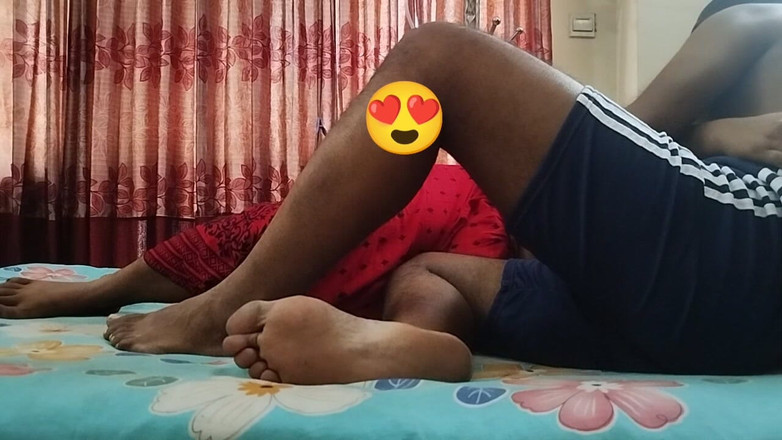 Teensex: T-holka Šuká Velký Zadek Spolupracovnice Velký Péro V Šéfově Pokoji!