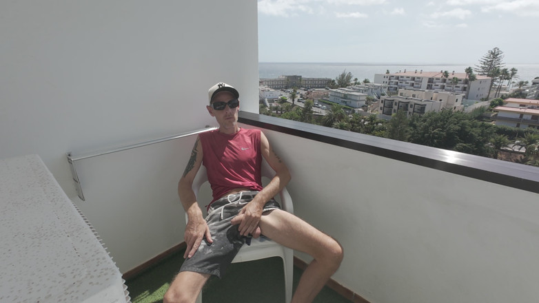 Big dick dadddy: Un Grosso Cazzo Rischioso Si Sega Fuori Sul Mio Balcone
