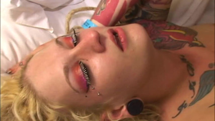 Dirty Dating Live: Hot lesbian cuties fuck with double-headed strapon and a guy
