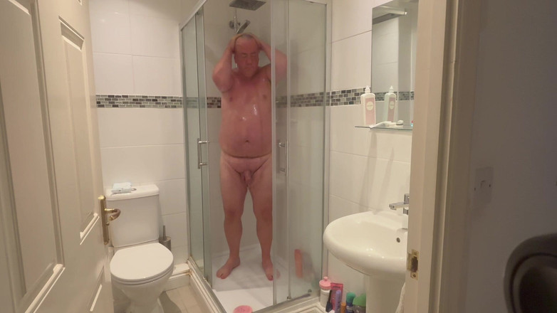 Billy boy fun: Morning Shower