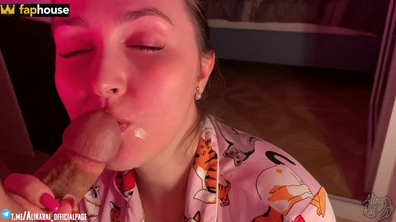 Alina Rai: Yatmadan önce üvey anne için ağzına boşalma