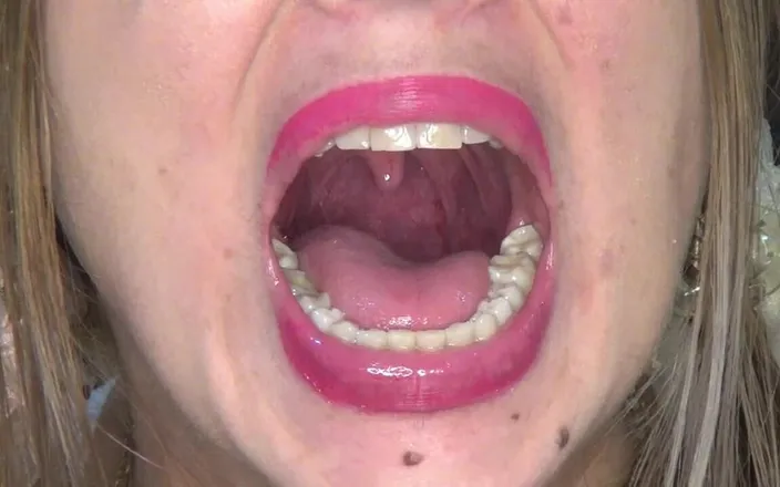 Angel eyes studio: I Swallowed Many Big Broad Beans Whole!!