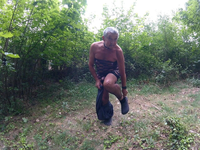 Andy: 步行 28 2025