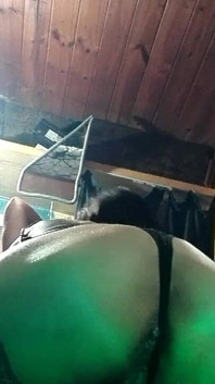 El culo de Mariana mientras chupa la polla