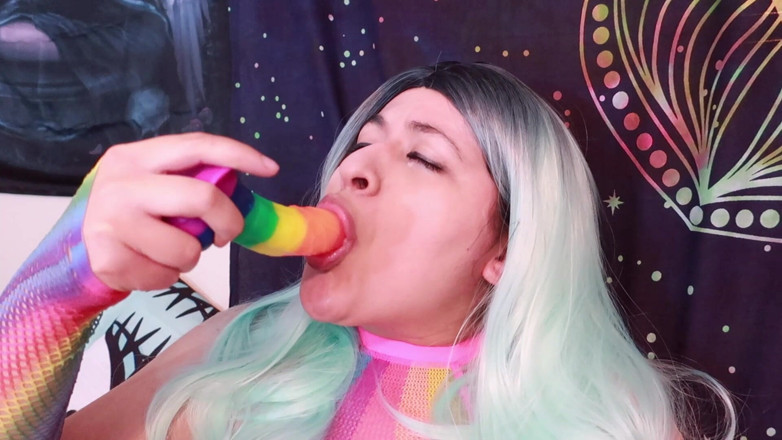 VickyVixen: Rave Girl bermain dengan mainan kegemarannya