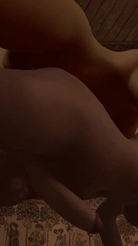 Ladyboy anal plank seksi bir tuzakla sikişiyor