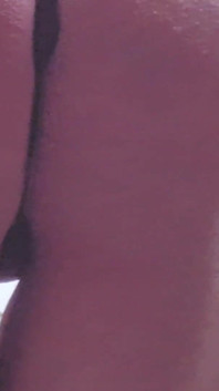 Sahibe eva lateks sert kadın egemenliği köle tanrıçaya şaplak atıyor ateşli seksi büyük götlü orta yaşlı seksi kadın çizmeler bdsm sapıklık