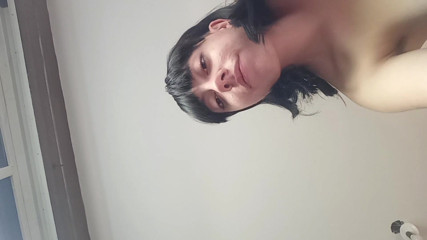 ViviBush: Hairy teen giantess finds you in her popcorn