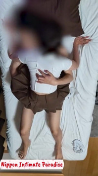 Verighetă, sex intens profund pe la spate. Trădându-și soțul, culminând tare! Două