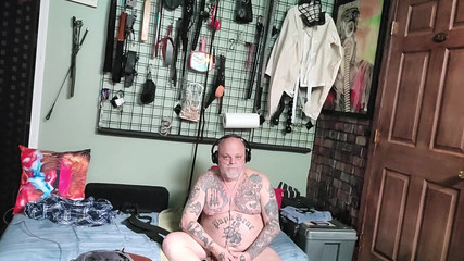 City hog: Eddie Menjadi Babi