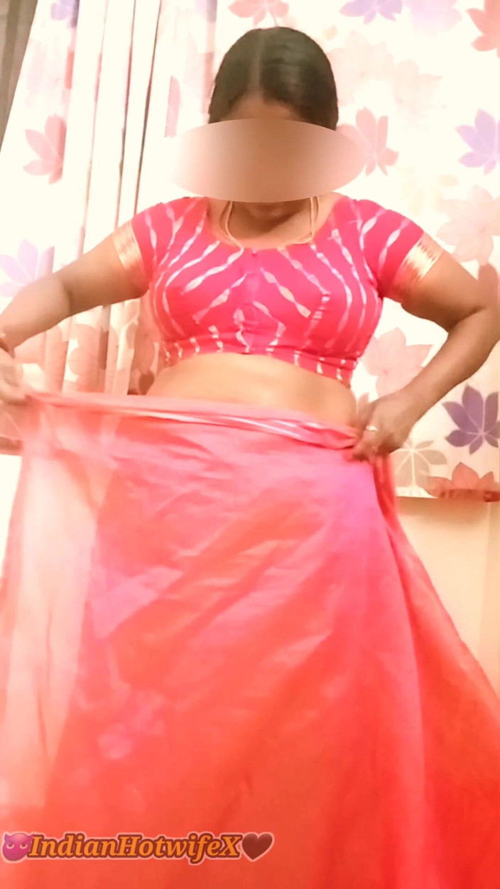 RenuRaj: Bini montel tamil Latha Bogel Saree mengusik &amp; bercinta dengan kawan...