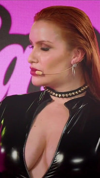 Fétiche Des Lesbiennes Font Un Show BDSM