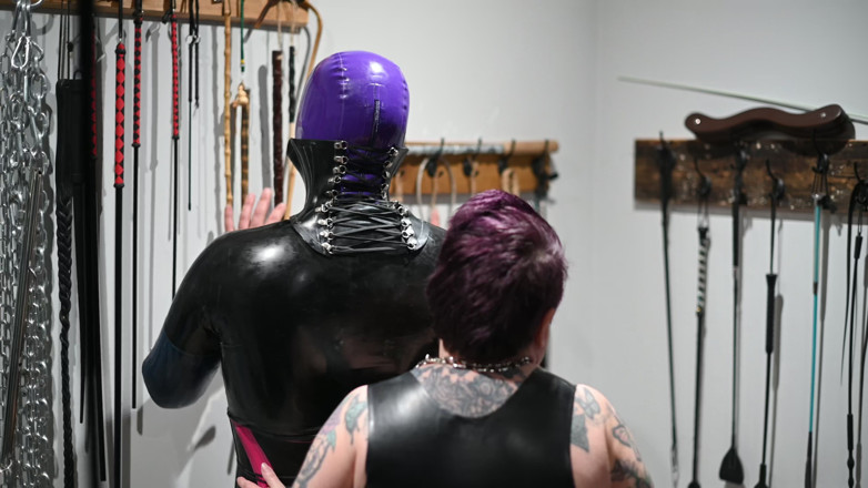 The Izars: Restricted Latex's First Visit to Me