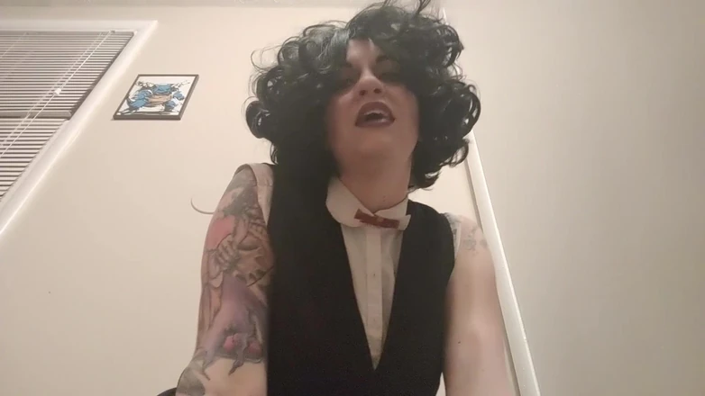 Geeky Femdom: Legion -lenny Shadow Queen- the Giantess