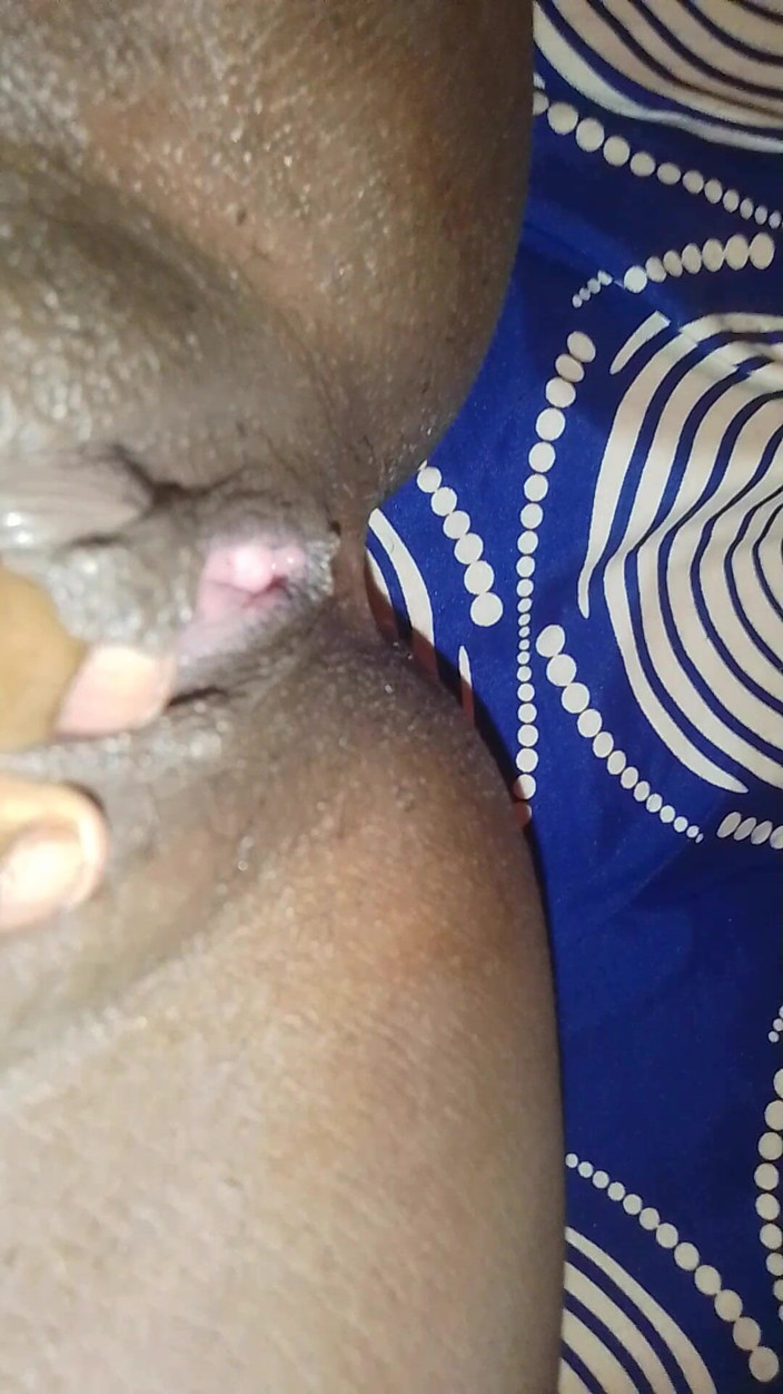 Trippleslut: And now my pussy looked sweet for a dick to...