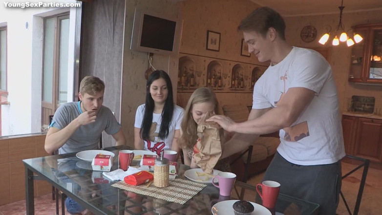 Young Sex Parties: Teens fuck in pairs and more