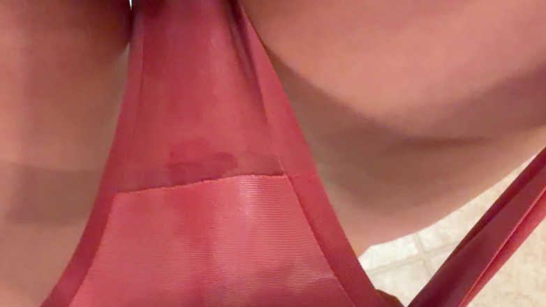 Ms_Emmy_Lynn: Mokrá skvrna na mých kalhotkách - Kalhotky Peel pussy Spread