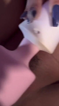 Brunette lezat menikmati penisku dan mendapatkan air mani di vaginanya - Lana Poison - Loupan