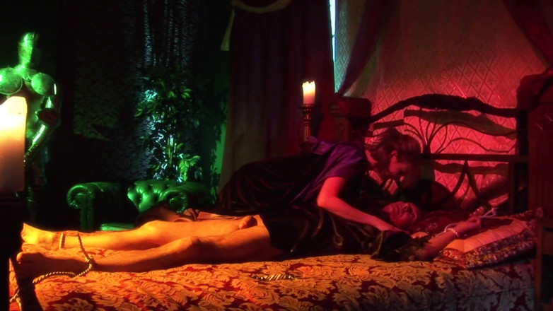 Fuck me Hard: Correndo come un topo Macbeth attira a contatto e andare...