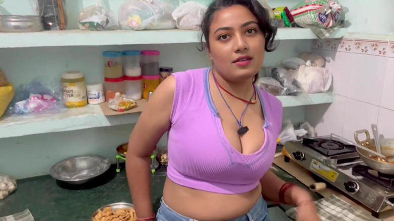 Hotty_ragini: Sahar Frumoasa Bhabhi sex pentru prima dată cu Devar în bucătărie,...