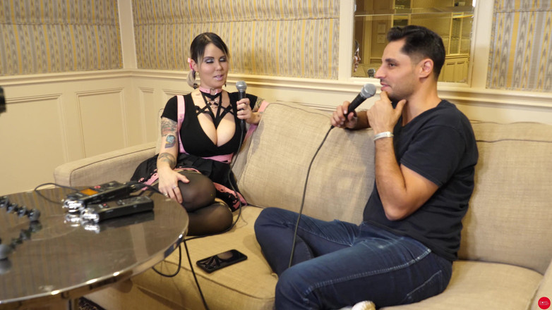 Comma D Productions: Ep 154 | Amberstarr | Episódio completo | Estrelas pornô R Ppl