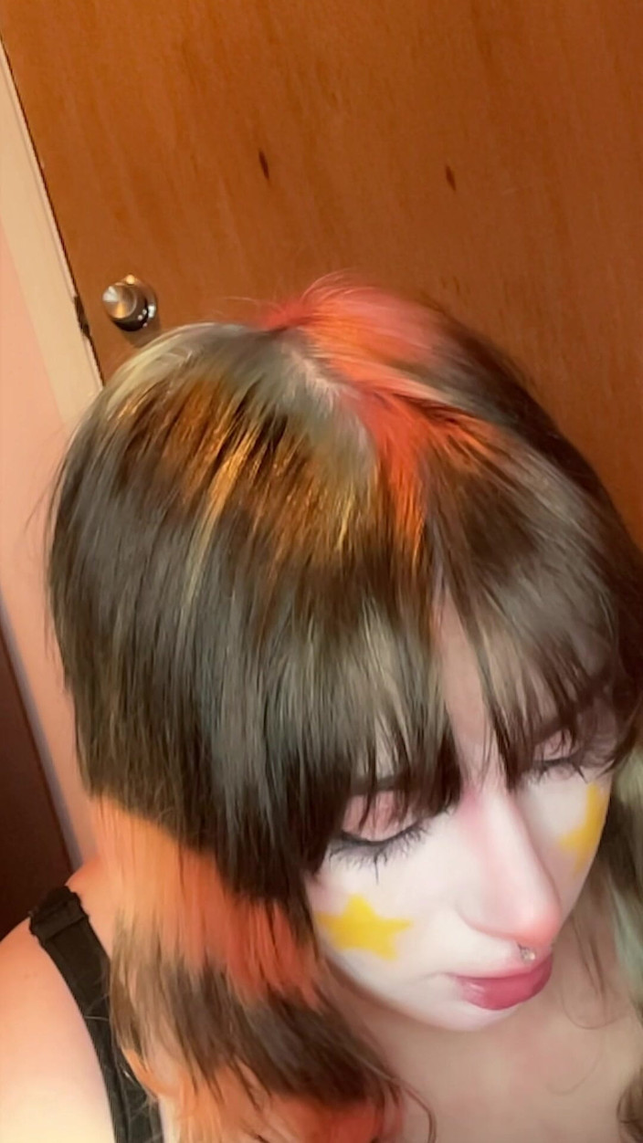 Mushroombitchx: Galaxys Orgazm Yüzü