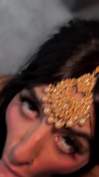 Pakistani Bhabi Aaliyah Yasin Lets a White Cock Cum in Her Mouth