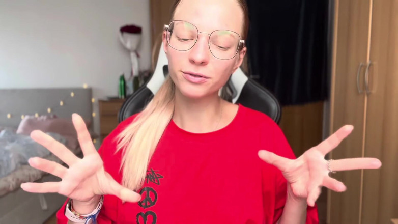 Goddess_Bella_Rae: Чому кожен (справжній) чоловік повинен мати 4 дружини!