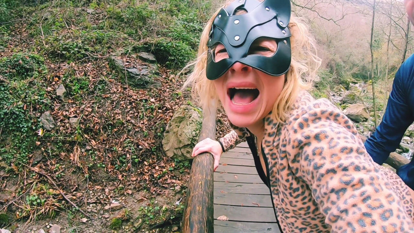 Hiking Outdoor Fuck on a River (Sportynaked)