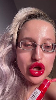 Gruby Eyeglsses Biglips Dildo Blowjob Lipgloss JOI